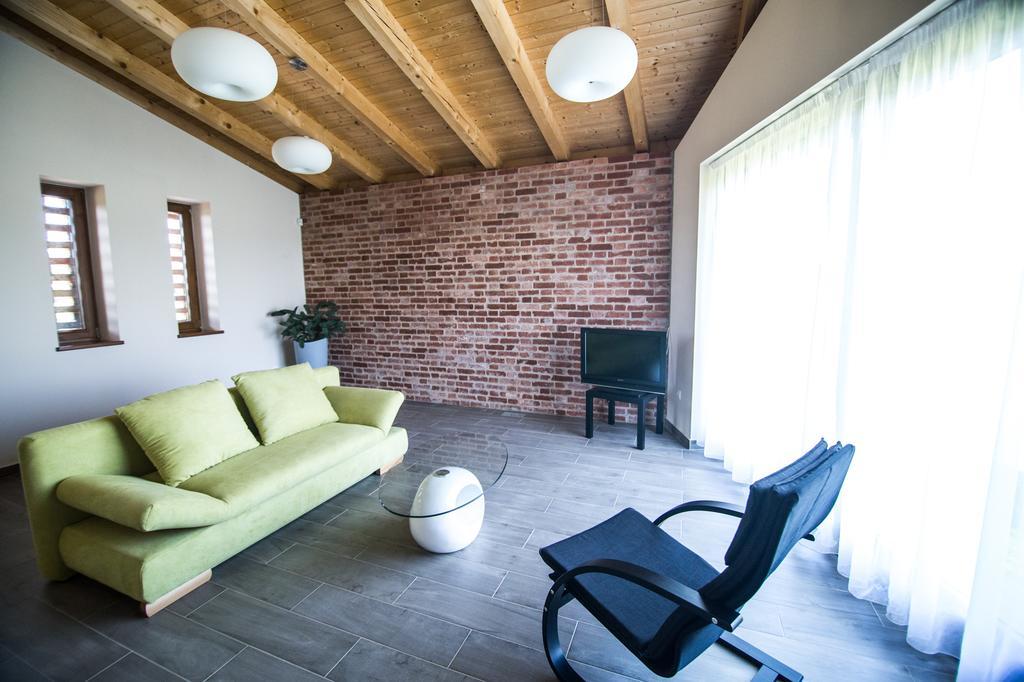 Oeregtoelgy Vendeghaz Villa Szar Bagian luar foto